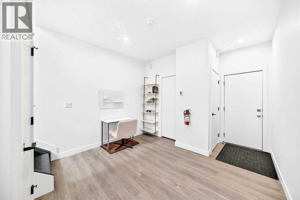 129, 2117 81 Street SW property photo 4