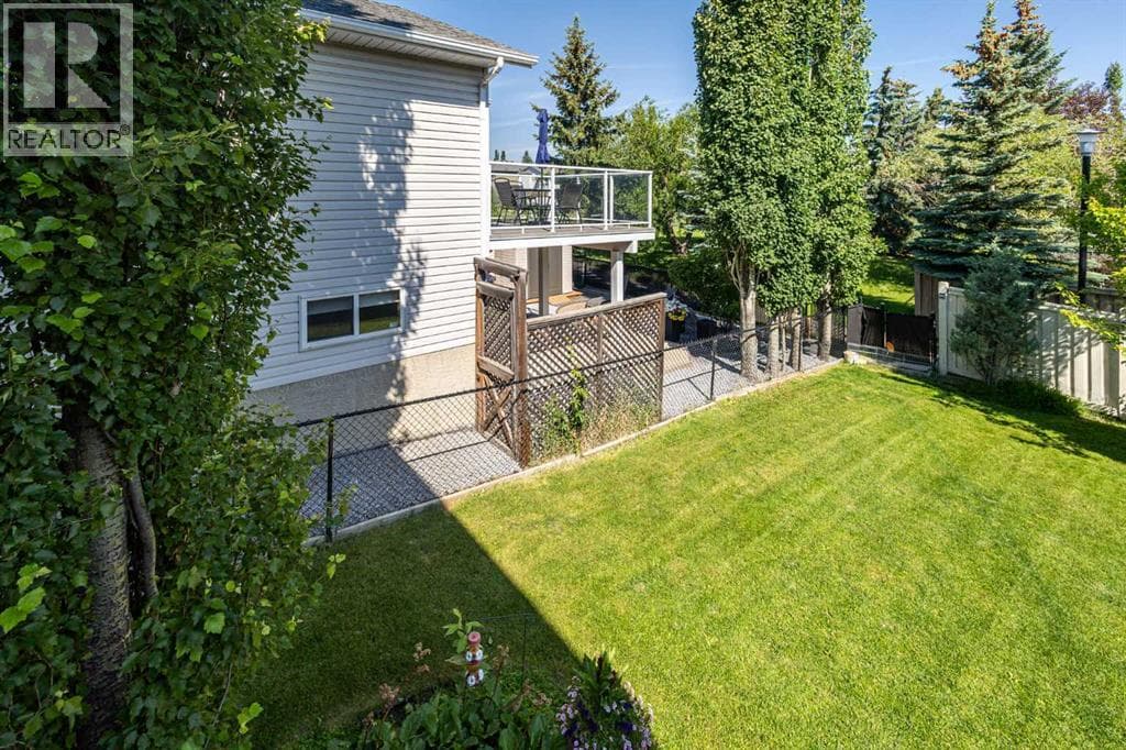 151 Citadel Close NW property photo 42