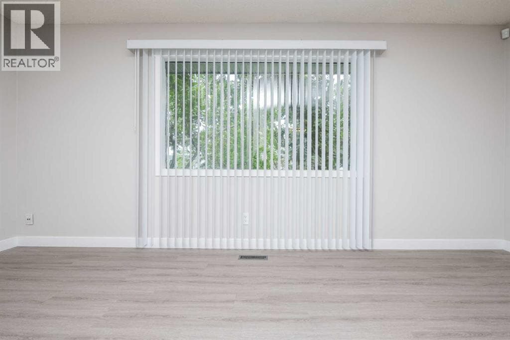 6036 4 Street NE property photo 11