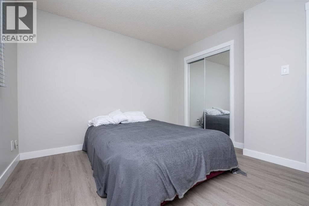 6036 4 Street NE property photo 14