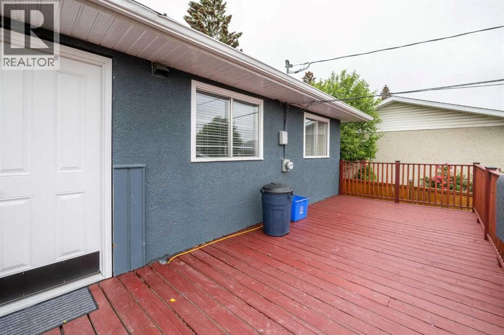 6036 4 Street NE property photo 6