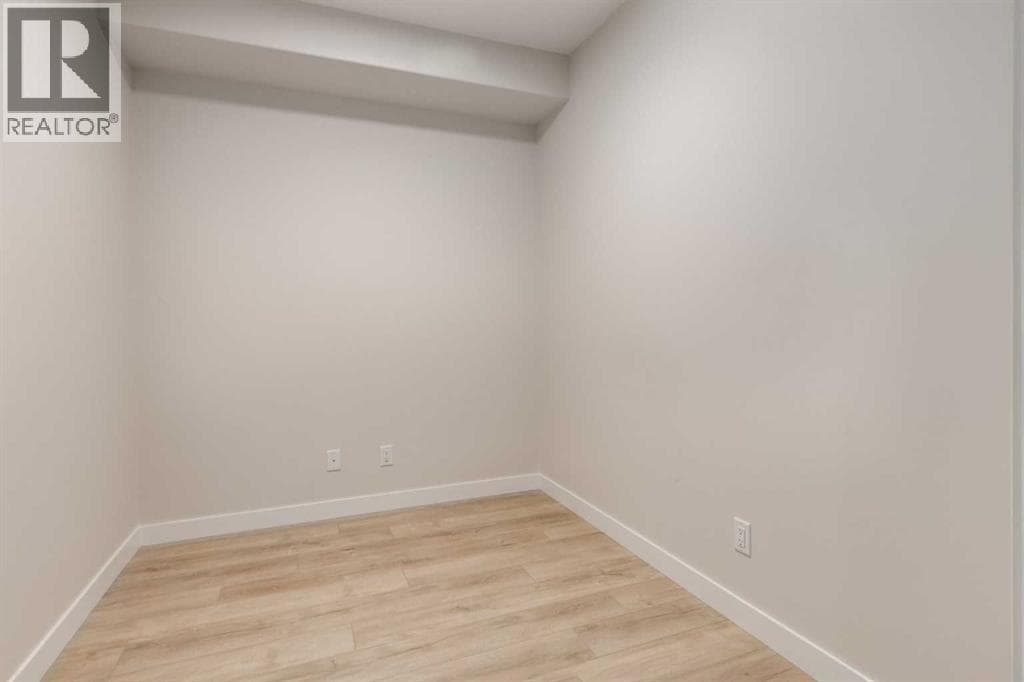 2103, 2117 81 Street SW property photo 26