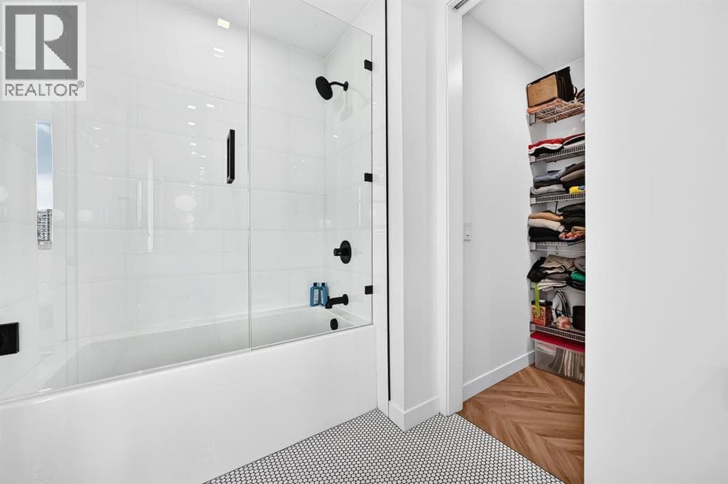 701, 8445 Broadcast Avenue SW property photo 21