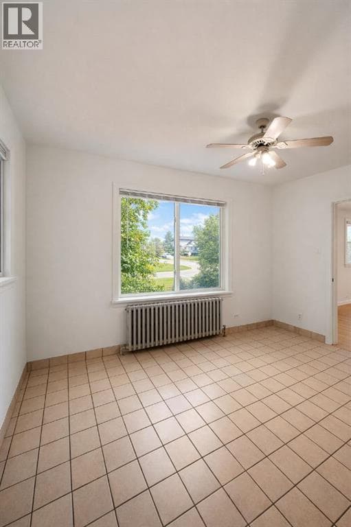 326 27 Avenue NE property photo 16
