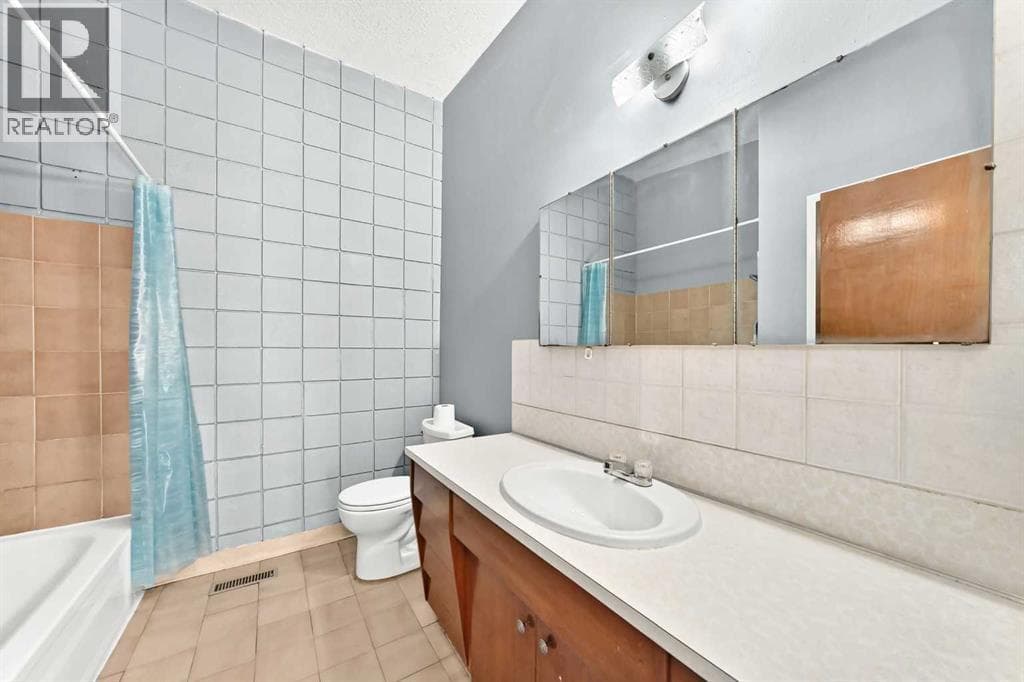 6329 Centre Street NW property photo 22