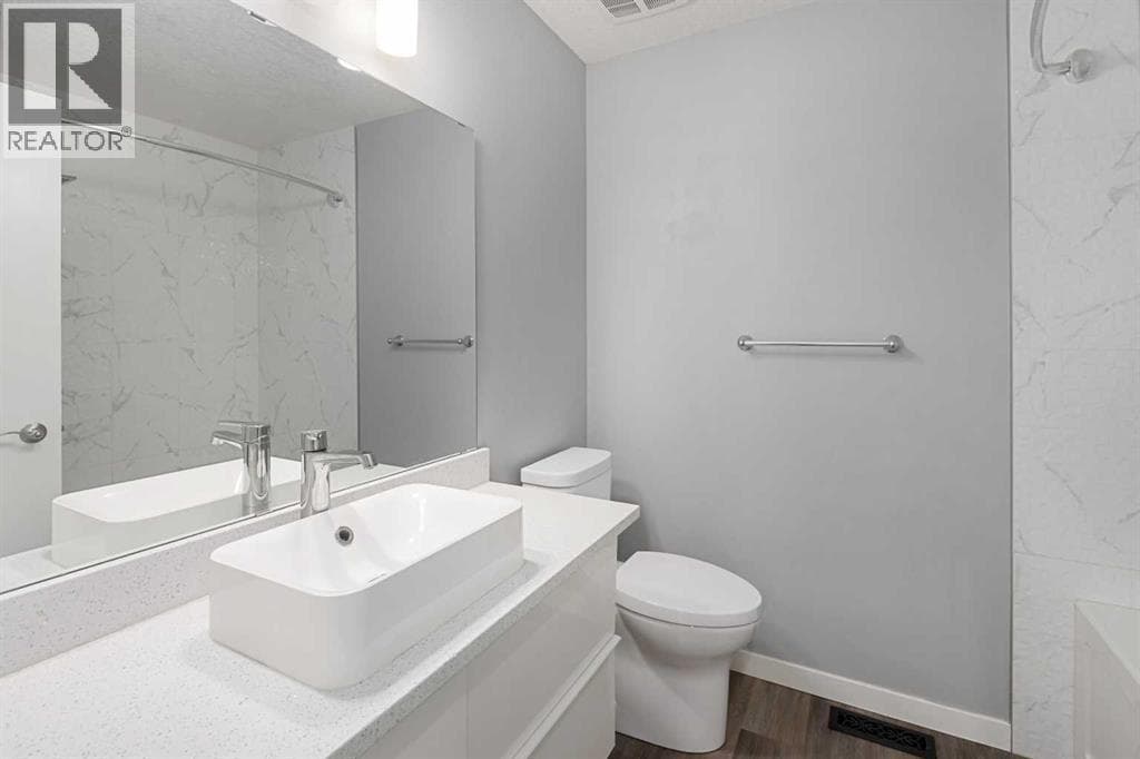 51 Woodmont Road SW property photo 20