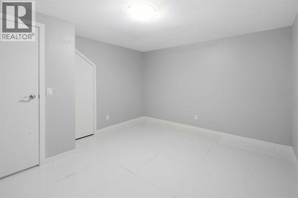 51 Woodmont Road SW property photo 29