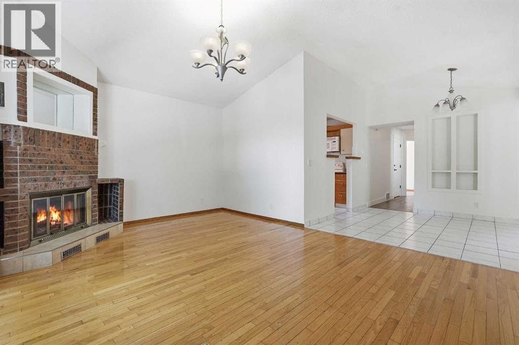 4205 16 Street SW property photo 7