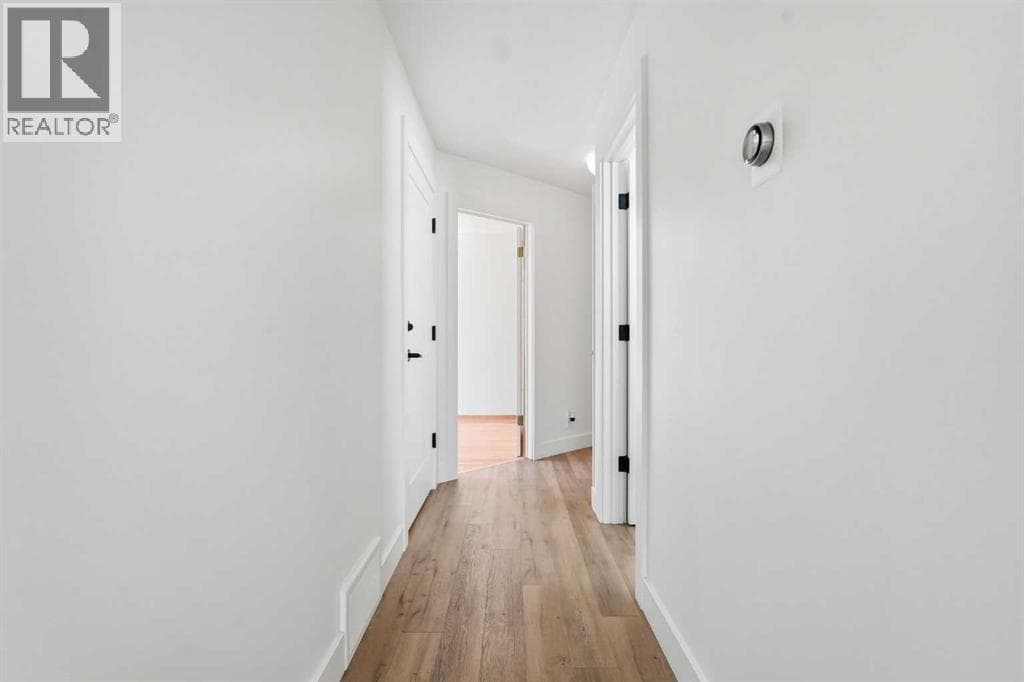 4205 16 Street SW property photo 14