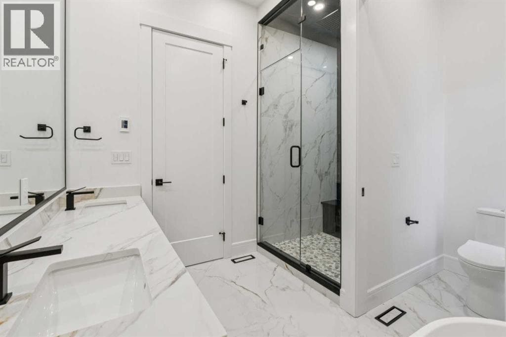 4216 16 Street SW property photo 27