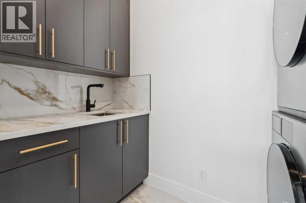 4216 16 Street SW property photo 32