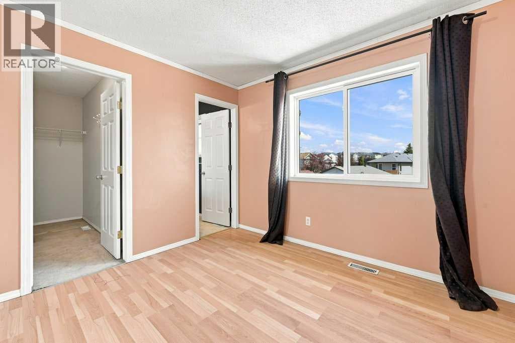 100 Coventry Road NE property photo 17