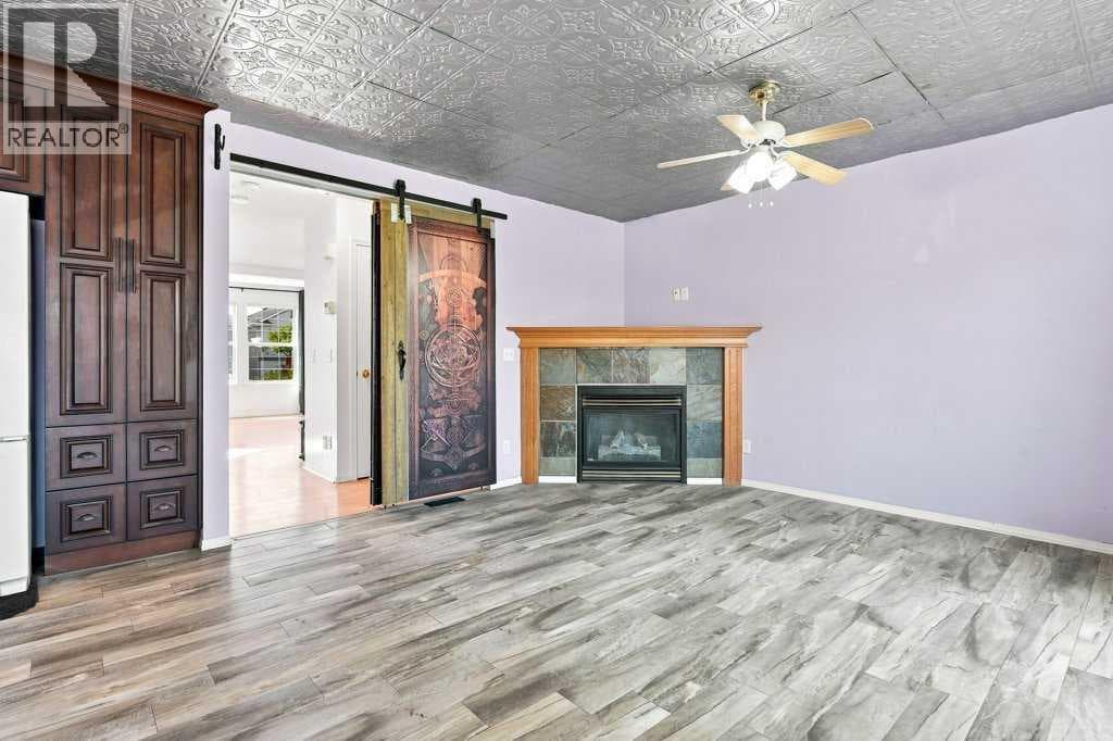 100 Coventry Road NE property photo 14