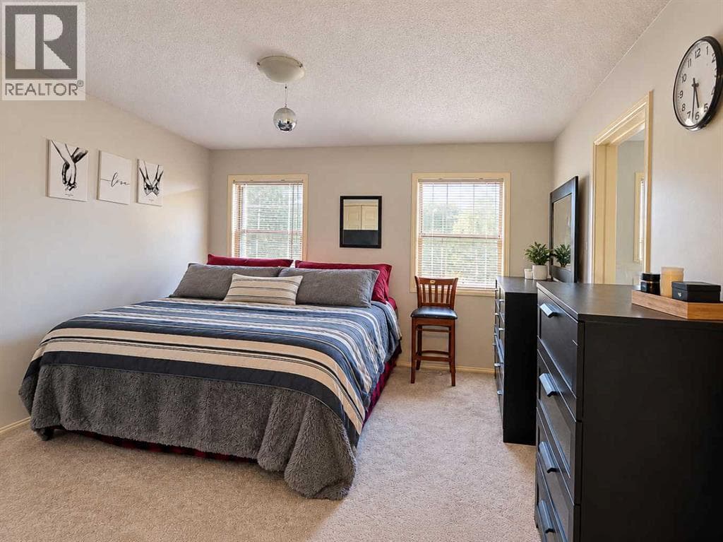 71 Evansford Circle NW property photo 10