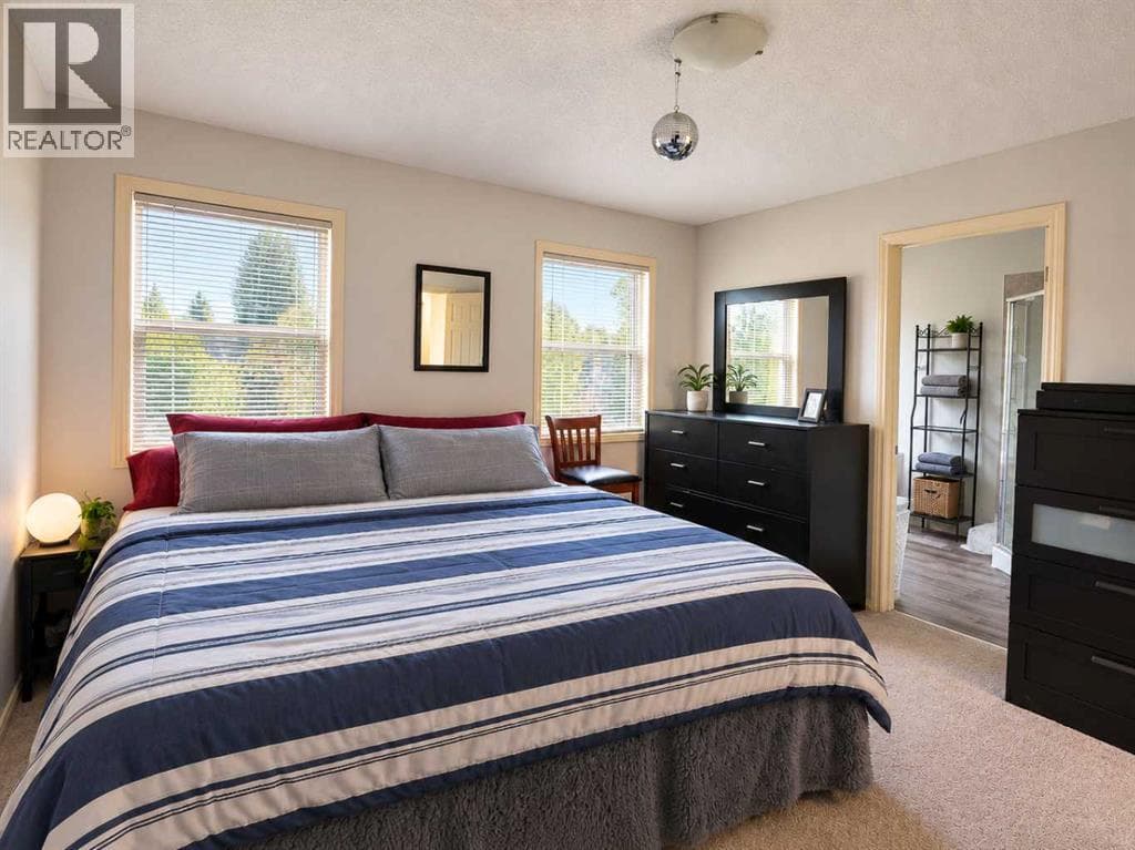 71 Evansford Circle NW property photo 11