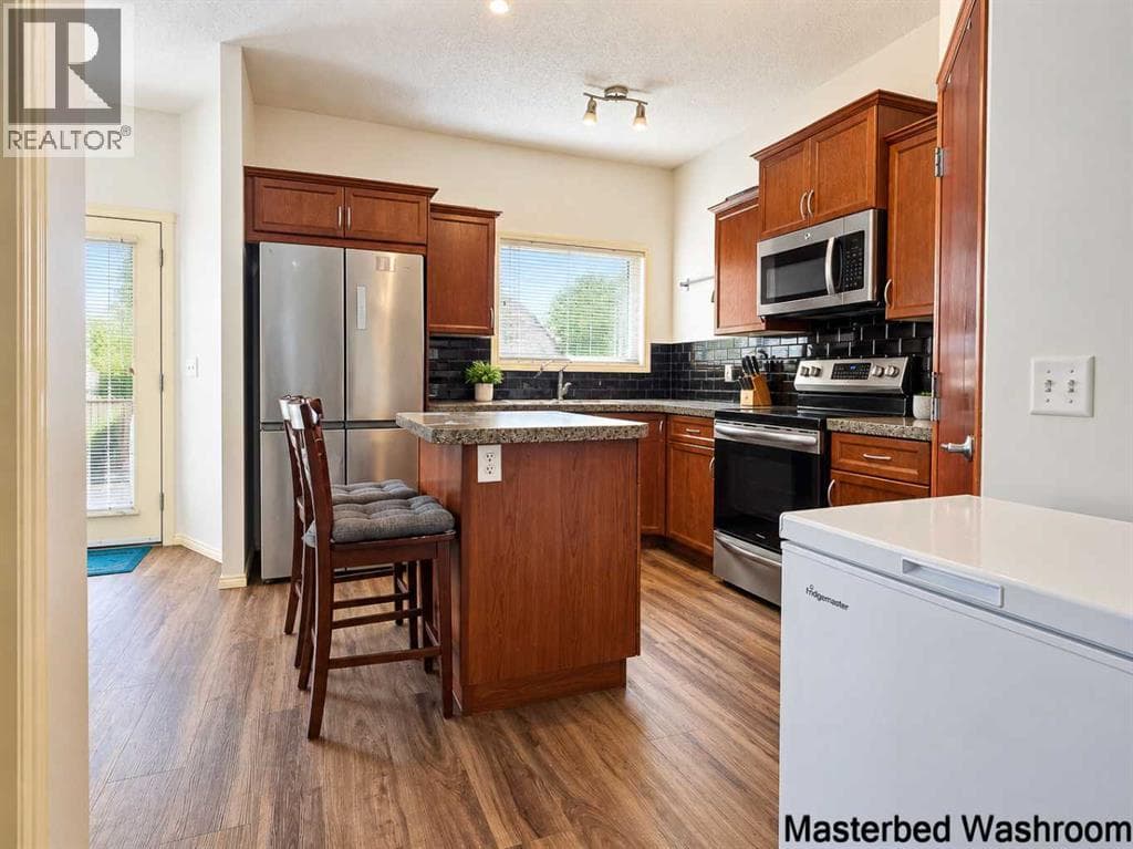 71 Evansford Circle NW property photo 19