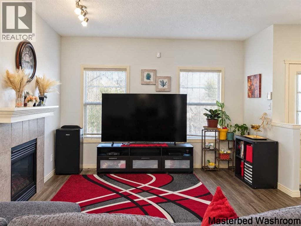 71 Evansford Circle NW property photo 24