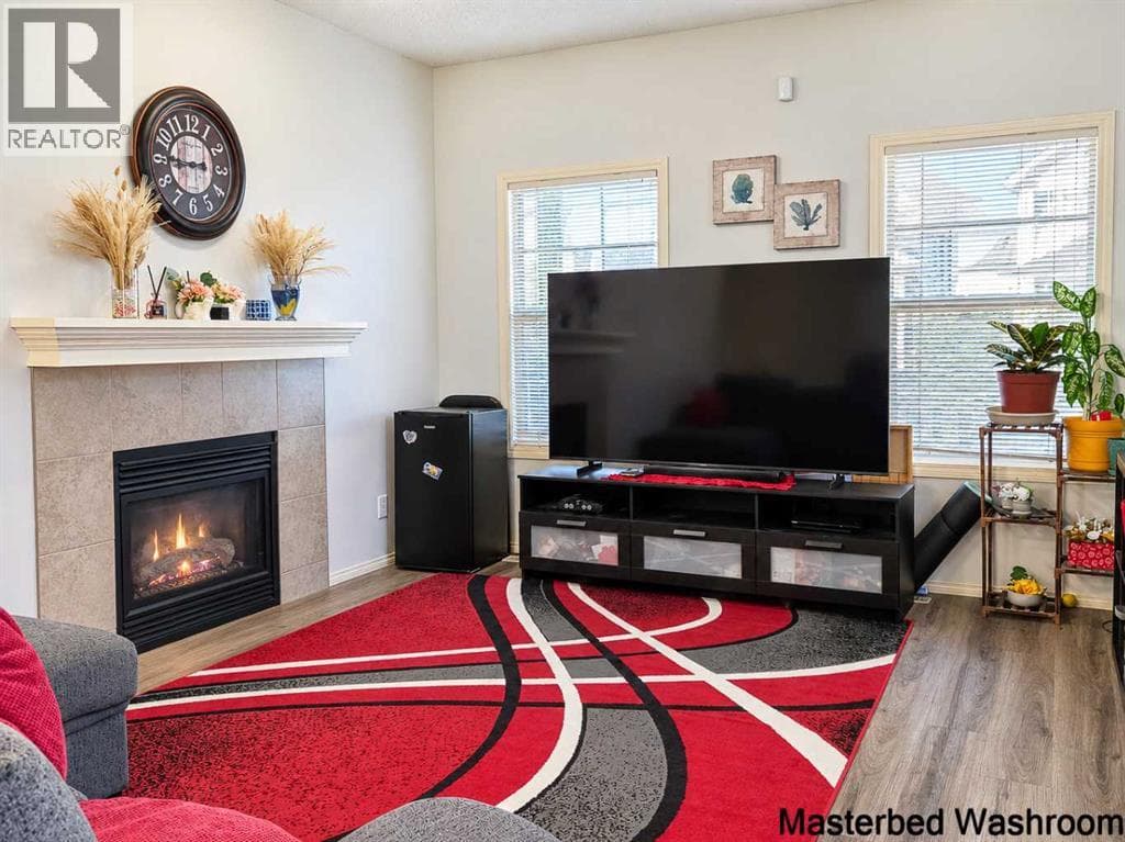 71 Evansford Circle NW property photo 26
