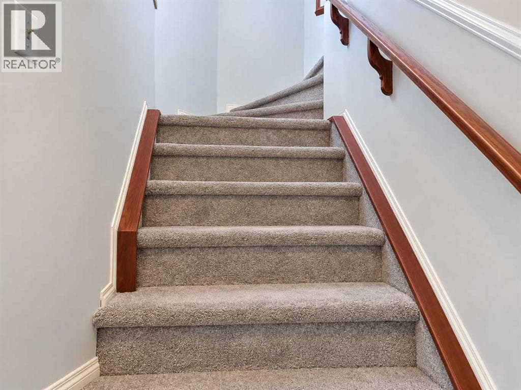 71 Evansford Circle NW property photo 40