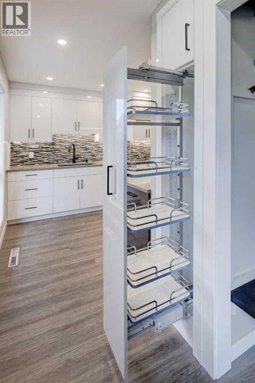 55, 6440 4 Street NW property photo 10
