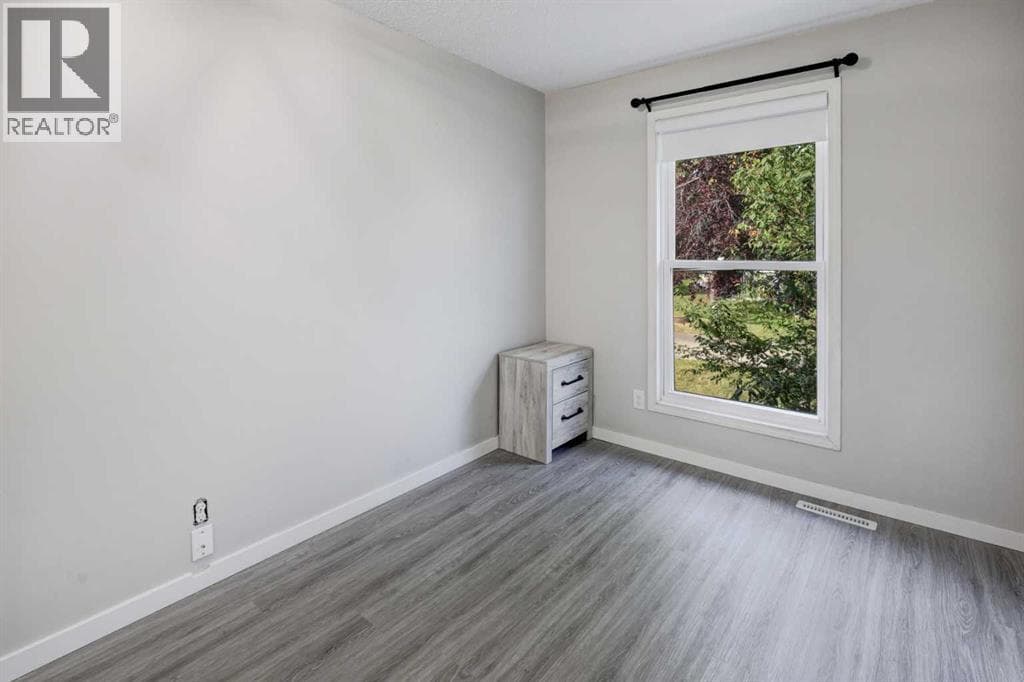55, 6440 4 Street NW property photo 21