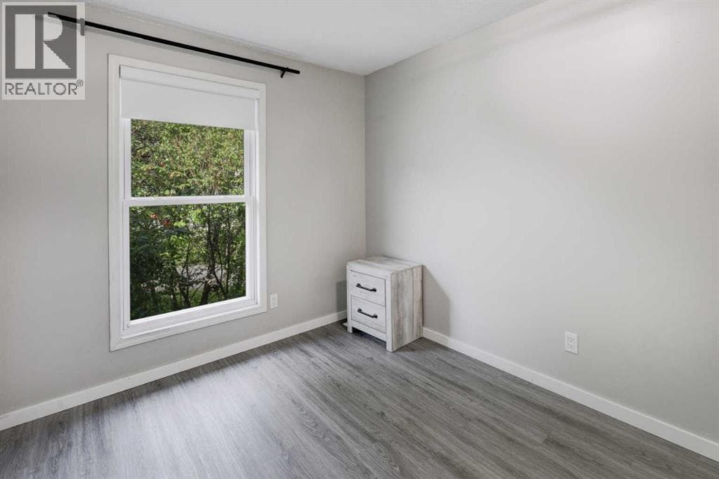 55, 6440 4 Street NW property photo 23