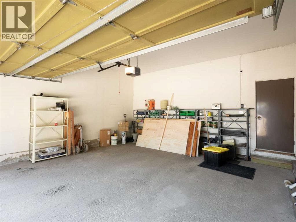 41, 10401 19 Street SW property photo 39