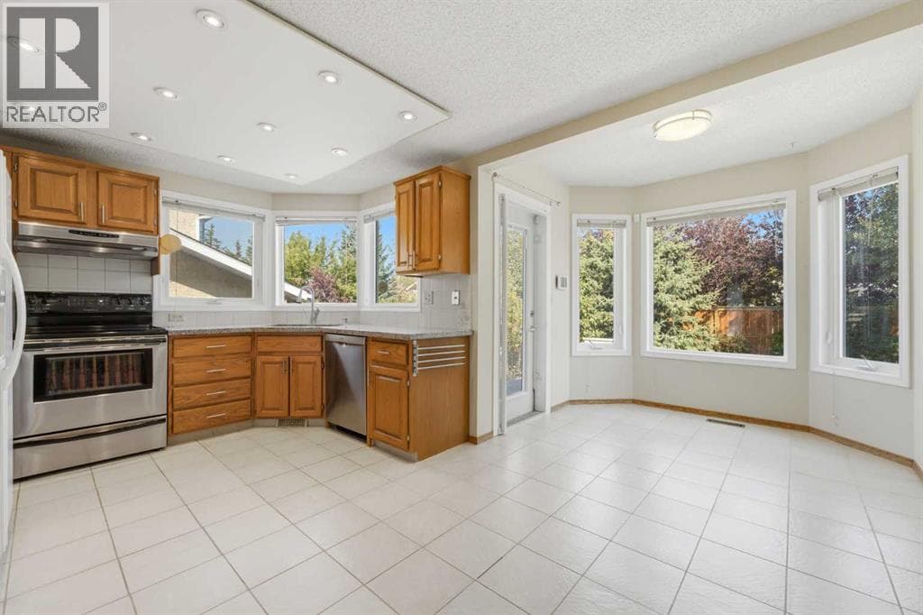 141 Woodbrook Road SW property photo 8