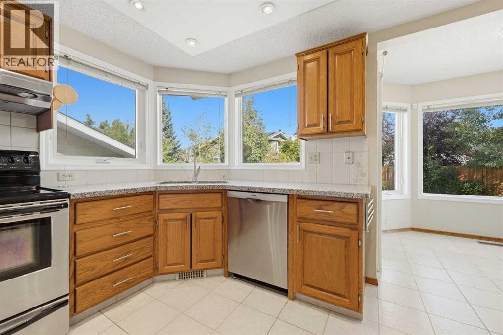 141 Woodbrook Road SW property photo 11