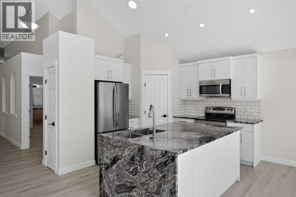 340 Copperfield Boulevard SE property photo 17