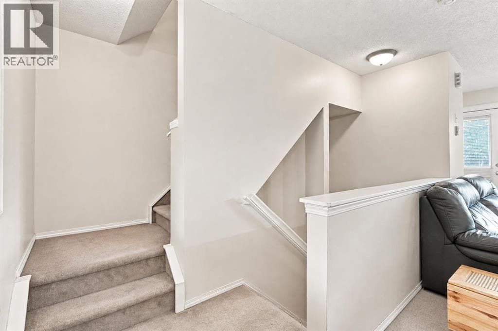106 Panamount Drive NW property photo 13