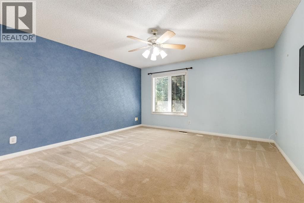21, 468 Woodbine Boulevard SW property photo 24