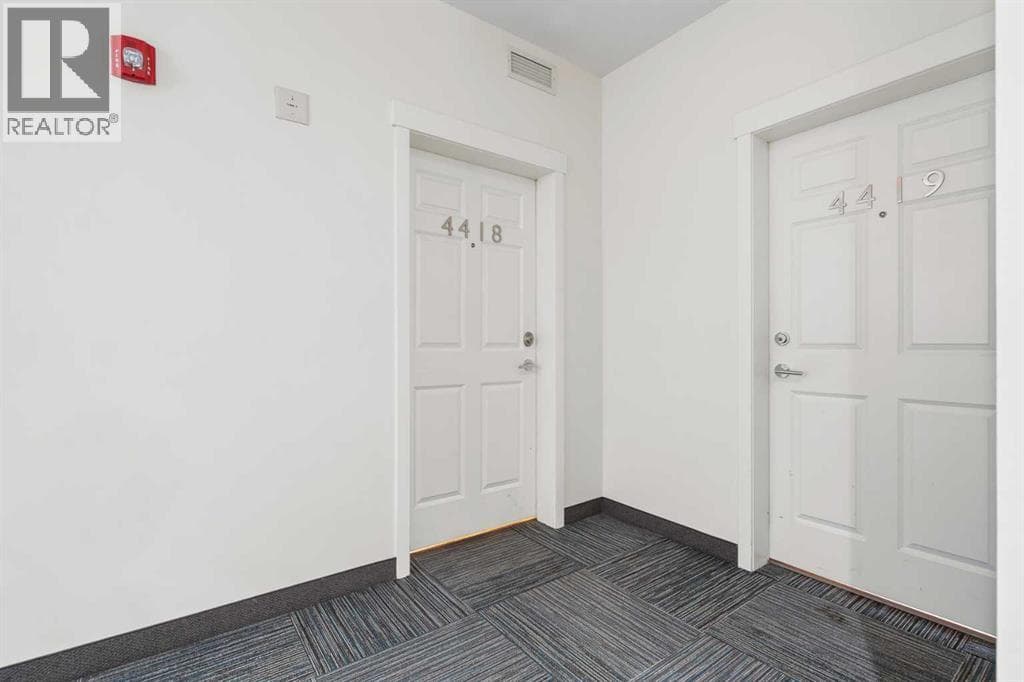 4418, 99 Copperstone Park SE property photo 3