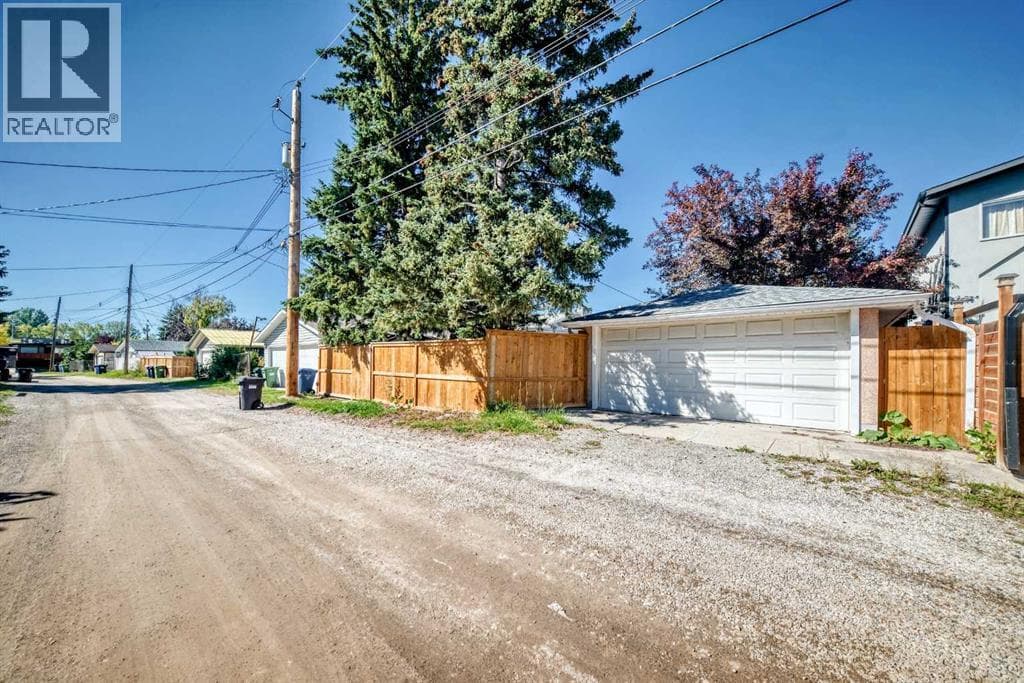 4620 Voyageur Drive NW property photo 36