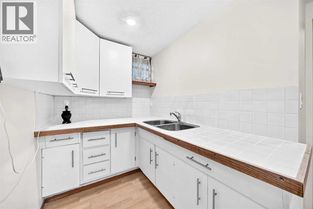 4620 Voyageur Drive NW property photo 22