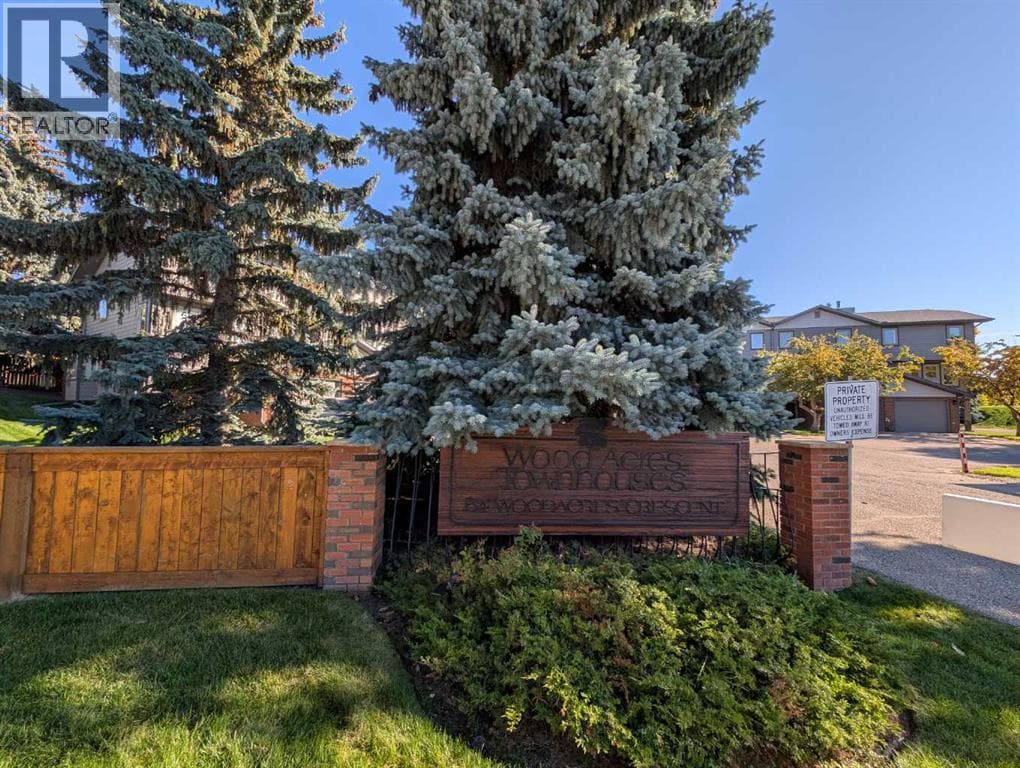 22, 64 Woodacres Crescent SW property photo 2