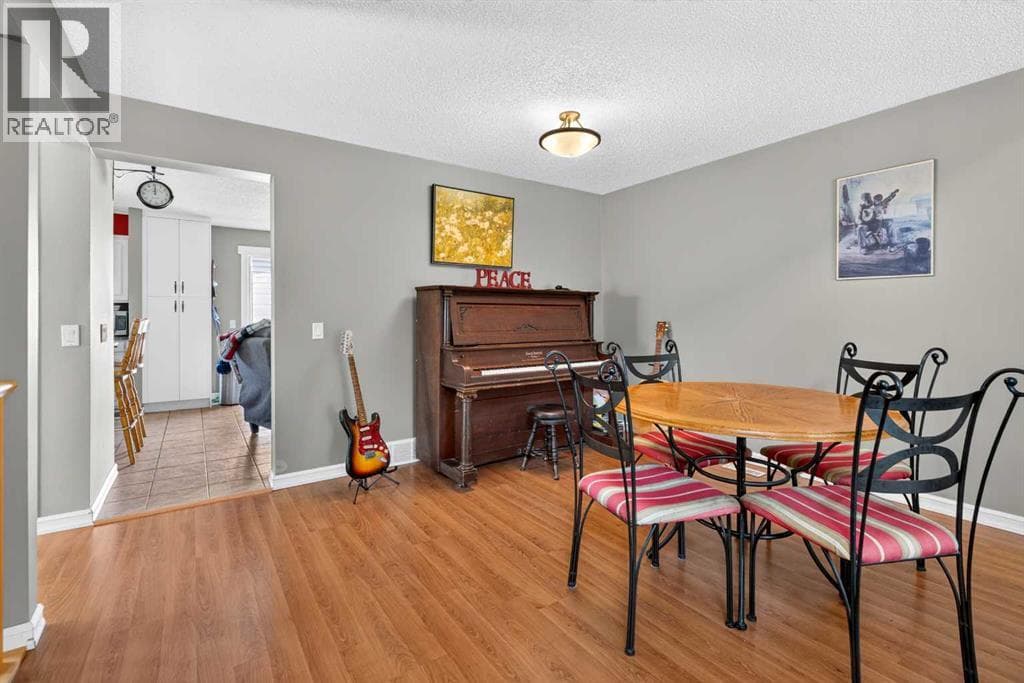7 Woodbrook Way SW property photo 10