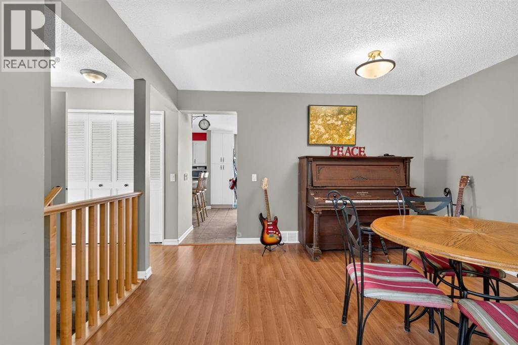 7 Woodbrook Way SW property photo 11