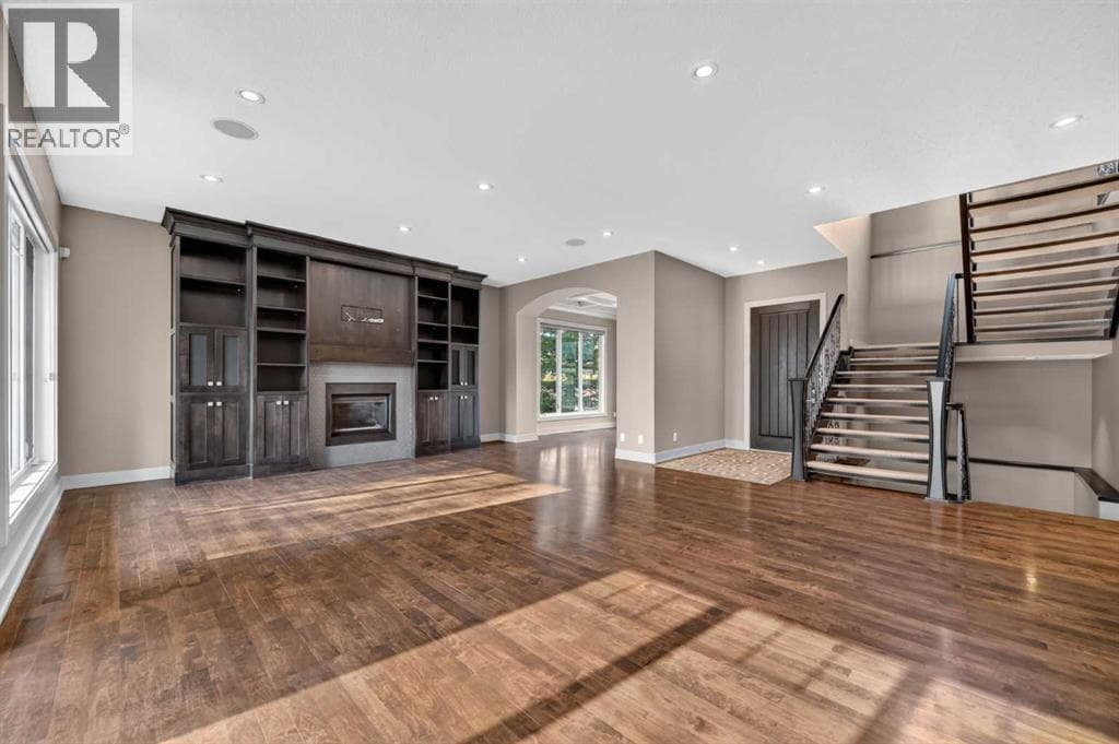 4 Aspen Cliff Close SW property photo 6