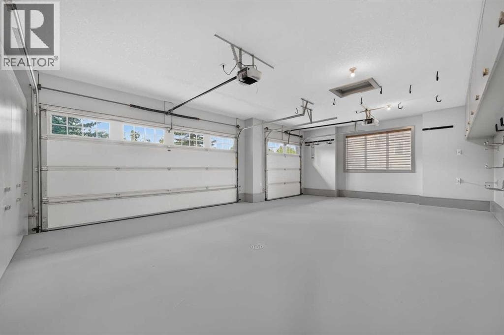 4 Aspen Cliff Close SW property photo 24