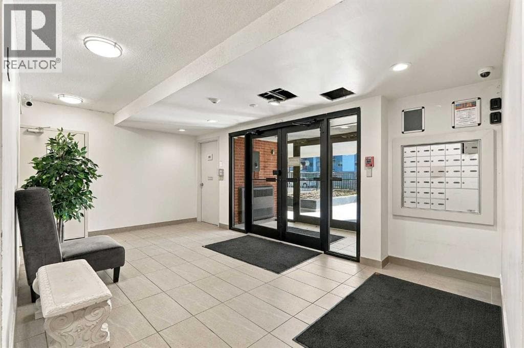 301, 626 15 Avenue SW property photo 5