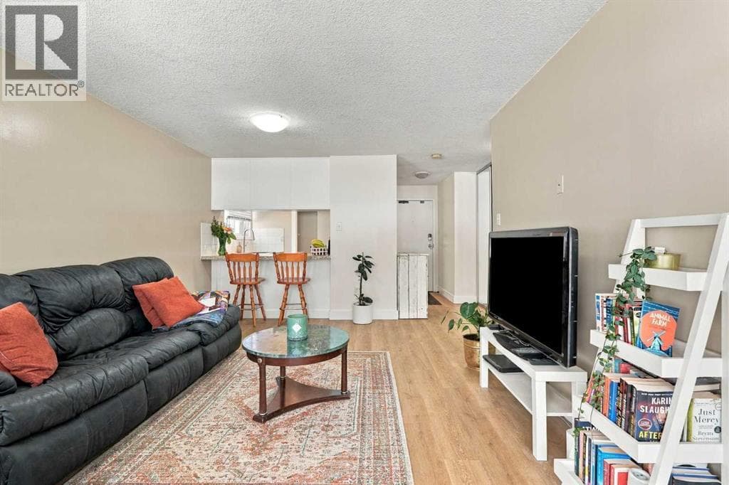 301, 626 15 Avenue SW property photo 22