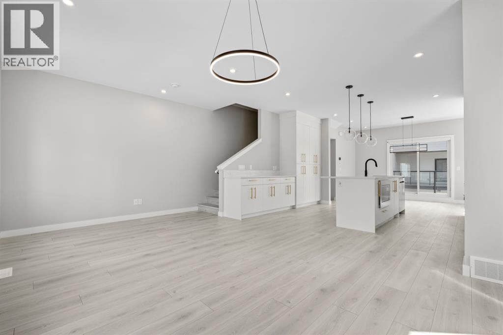 203, 8155 8 Avenue SW property photo 14