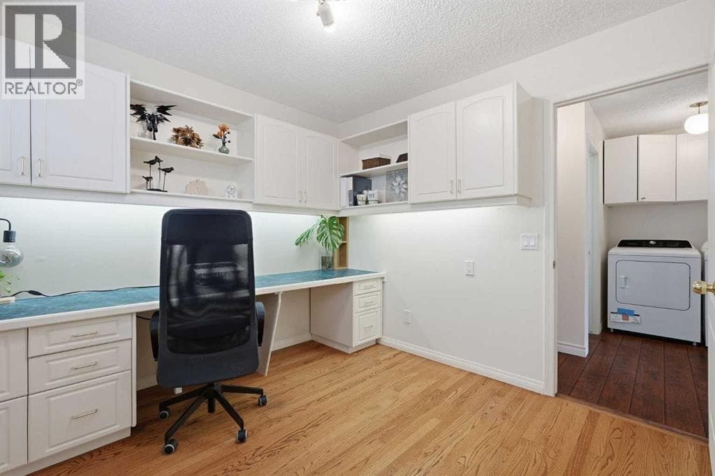11 Edgemont Rise NW property photo 20