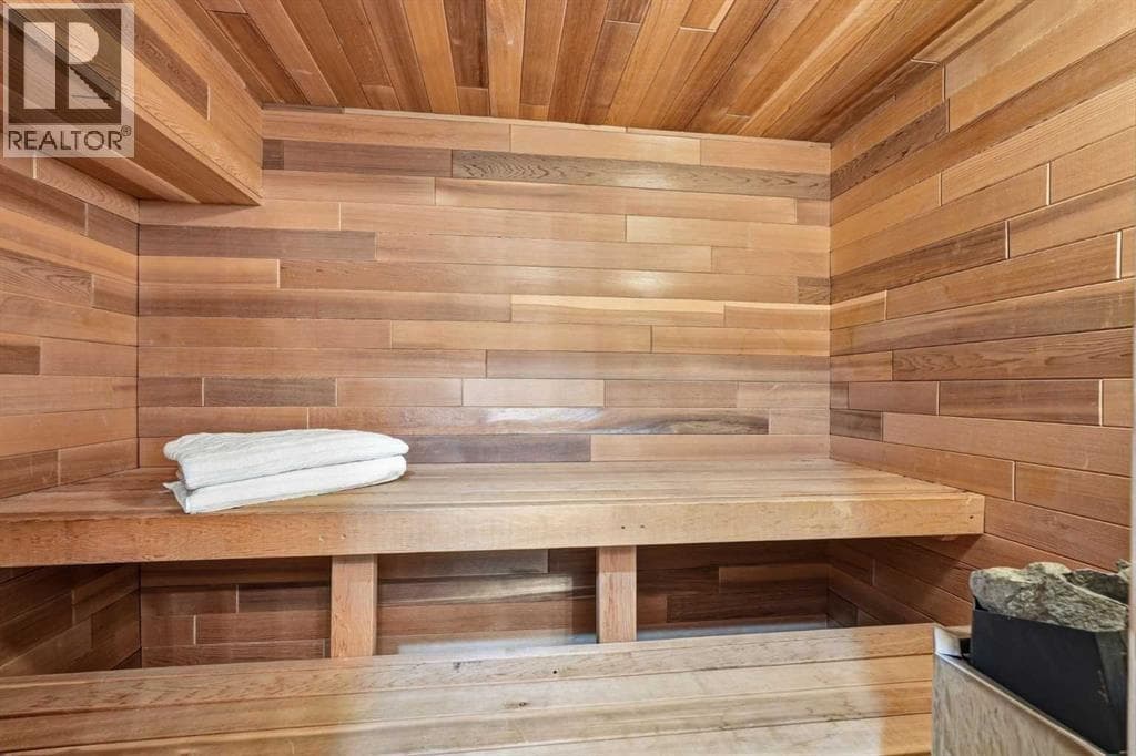 11 Edgemont Rise NW property photo 37
