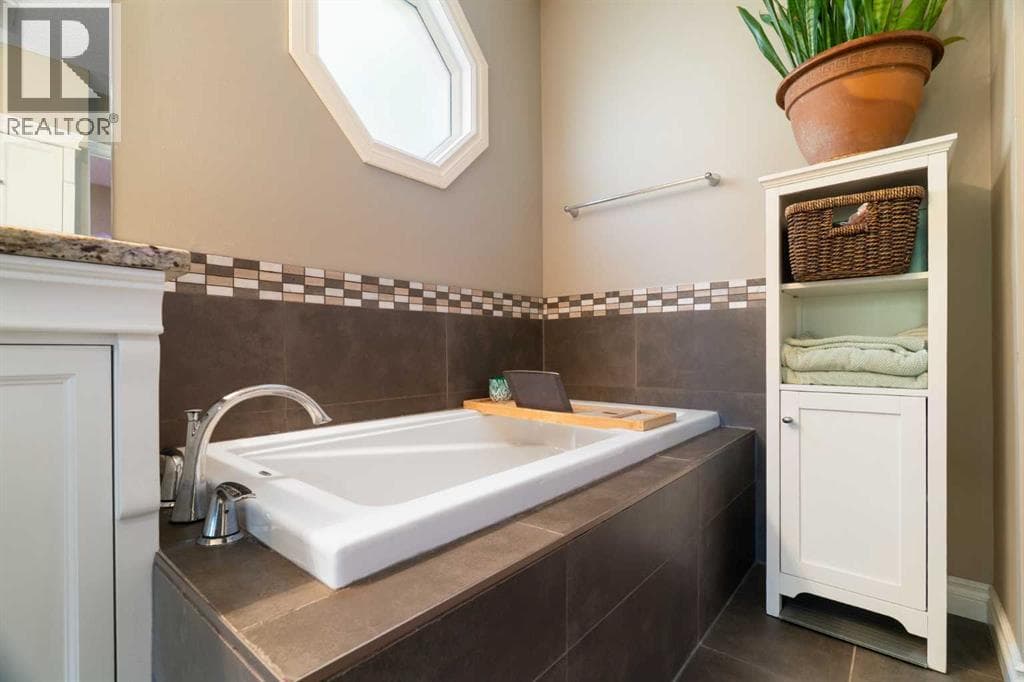 12, 1339 14 Avenue SW property photo 26