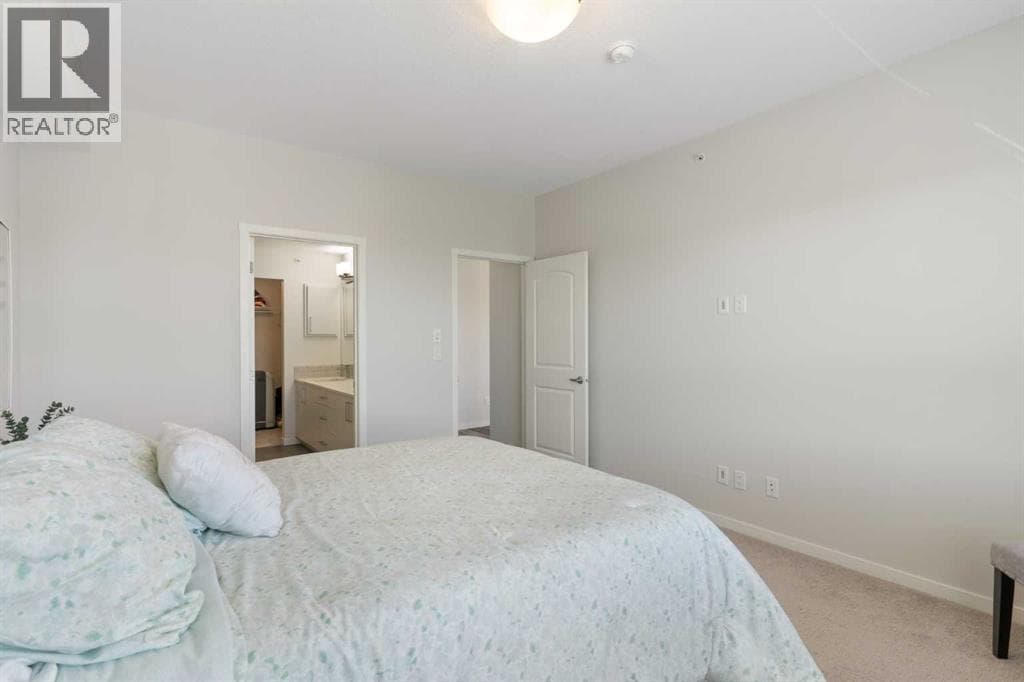402, 300 Harvest Hills Place NE property photo 23