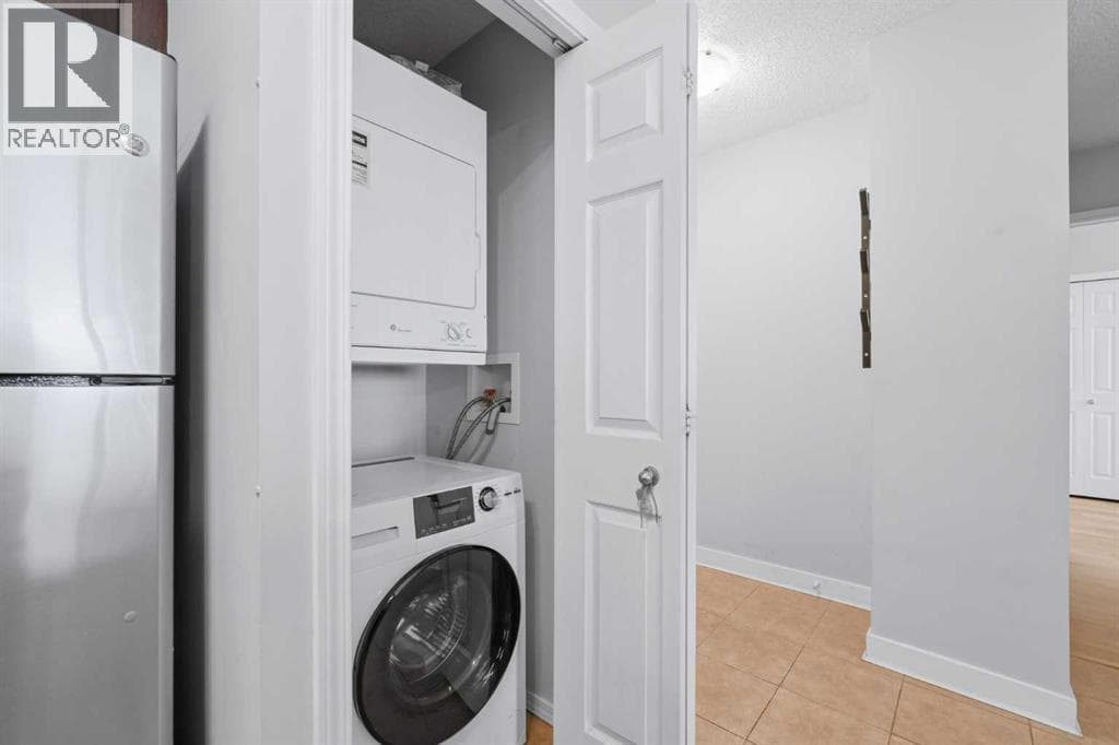 1907, 1053 10 Street SW property photo 18