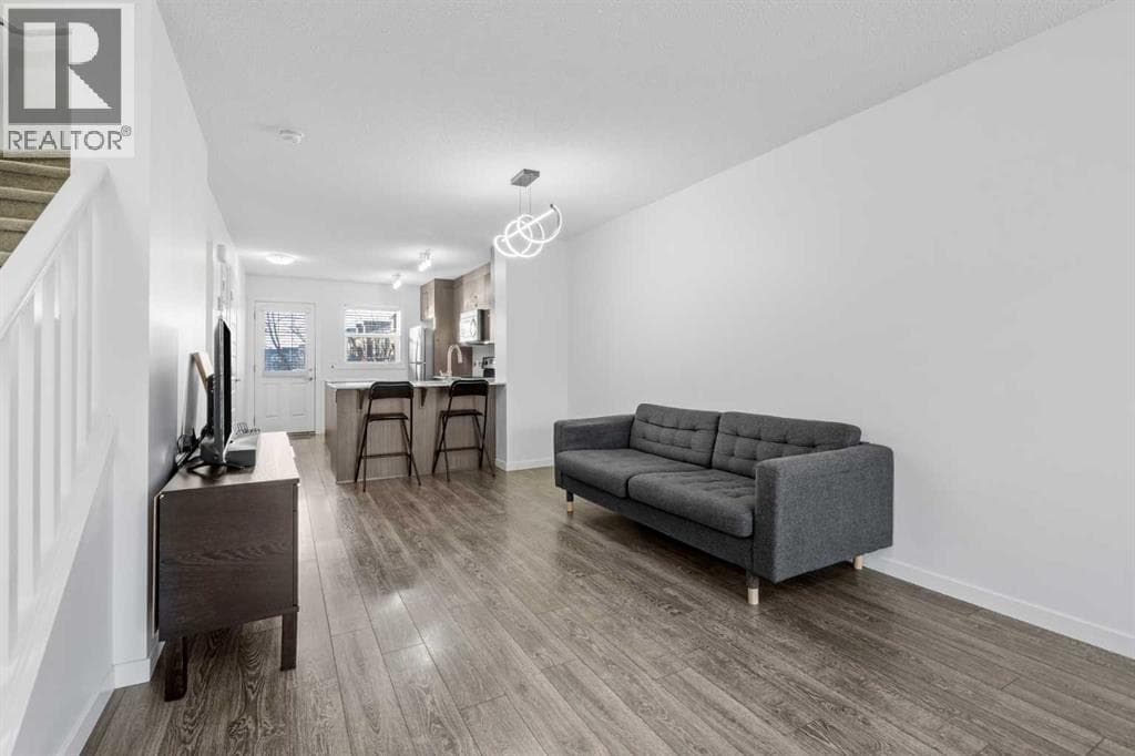 111 Auburn Bay Street SE property photo 11