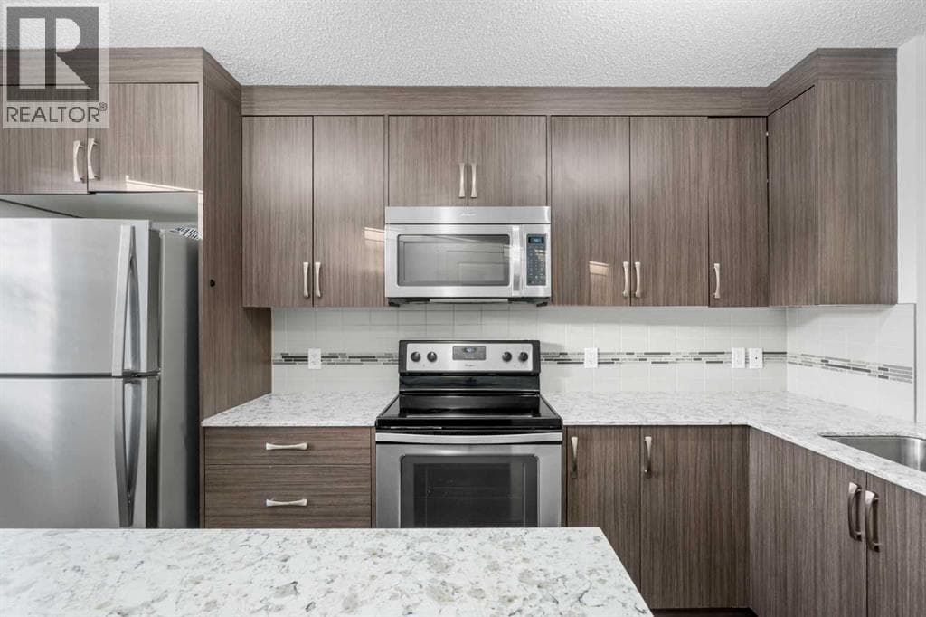 111 Auburn Bay Street SE property photo 19